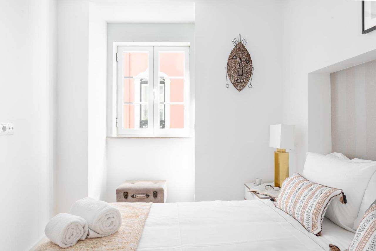 Joivy Principe Real 2Br Apt With Terrace Nearby Botanical Garden Of Lisboa Ngoại thất bức ảnh