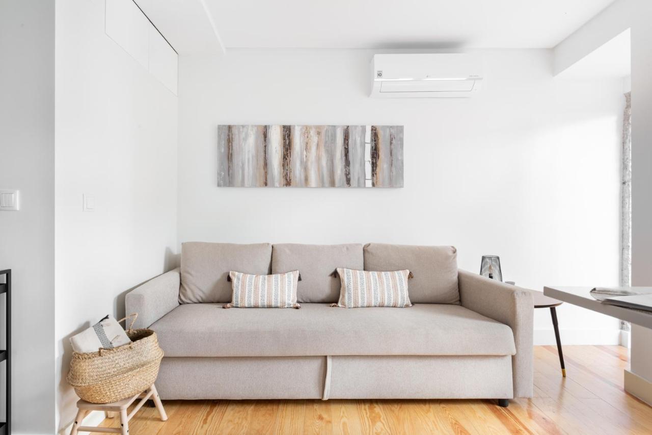 Joivy Principe Real 2Br Apt With Terrace Nearby Botanical Garden Of Lisboa Ngoại thất bức ảnh